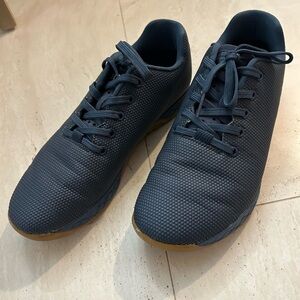 NWOT men’s NoBull sneakers